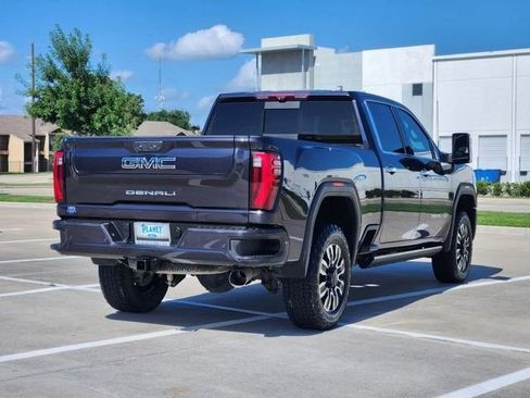 Used 2024 GMC Sierra 2500 Denali Ultimate w/ Max Trailering Package AWD/4WD image 5