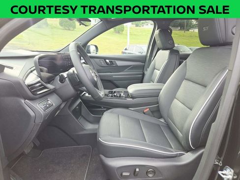 New 2026 Buick Enclave Sport Touring w/ Power Package AWD/4WD image 11