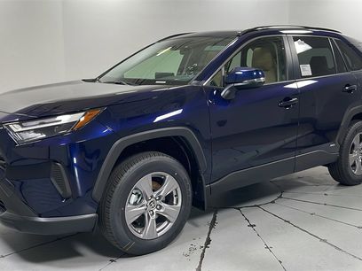 New 2025 Toyota RAV4 XLE