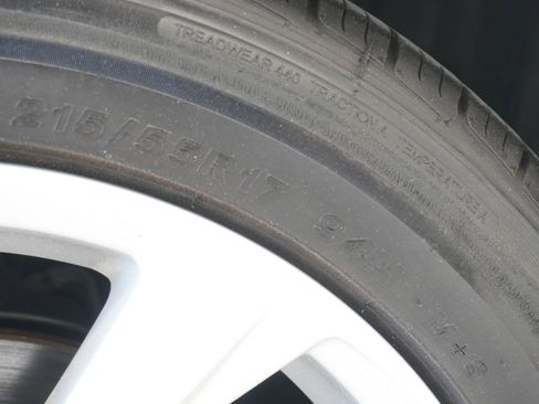 Used 2022 Toyota Camry LE image 26