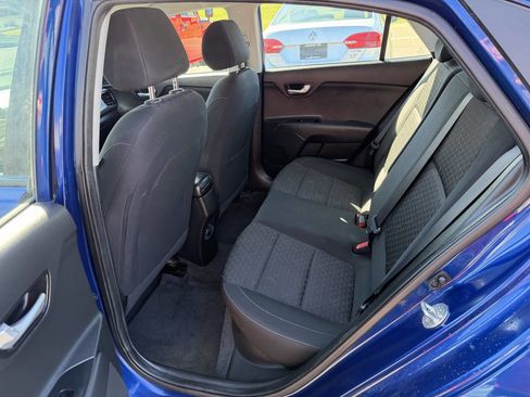 Used 2020 Kia Rio S image 8