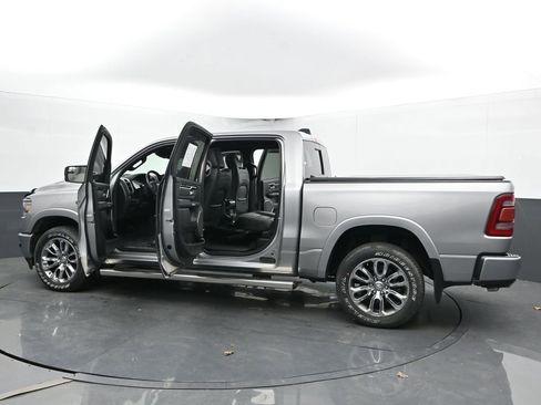 Used 2022 RAM 1500 Laramie AWD/4WD image 60