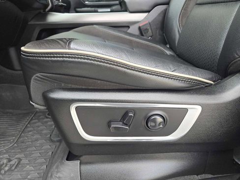 Used 2023 RAM 1500 Laramie image 23