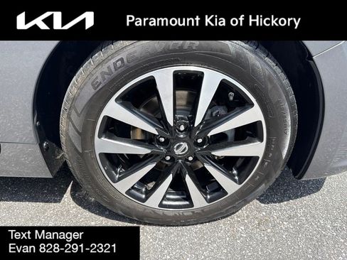 Used 2018 Nissan Altima 2.5 SL FWD image 9