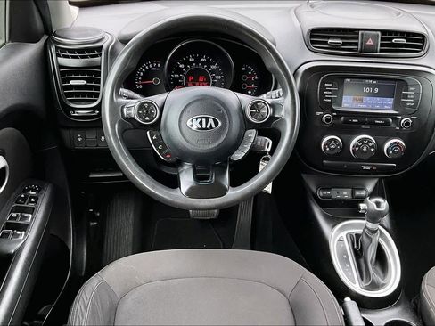 Used 2019 Kia Soul image 6