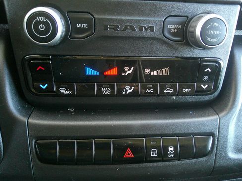 Used 2022 RAM ProMaster 2500 image 35