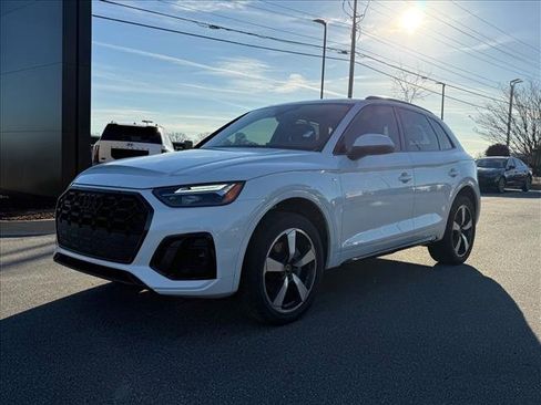 Used 2023 Audi Q5 2.0T Premium Plus w/ Premium Plus Package image 7