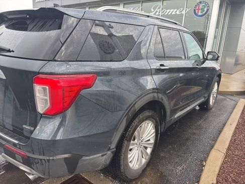 Used 2023 Ford Explorer Limited w/ Hybrid Equipment Group 310A AWD/4WD image 3