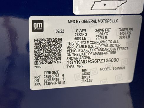 Used 2023 Cadillac XT5 Premium Luxury w/ Technology Package AWD/4WD image 12