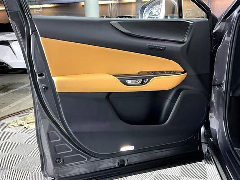 Used 2022 Lexus NX 450h+ AWD image 20