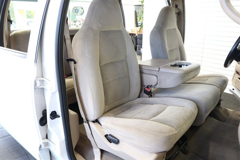 Used 2001 Ford F350 XLT AWD/4WD image 17