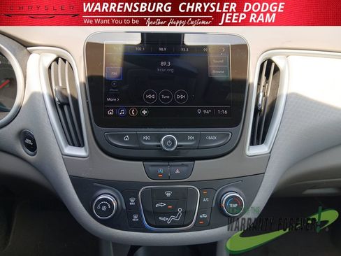 Used 2022 Chevrolet Malibu LS FWD image 19