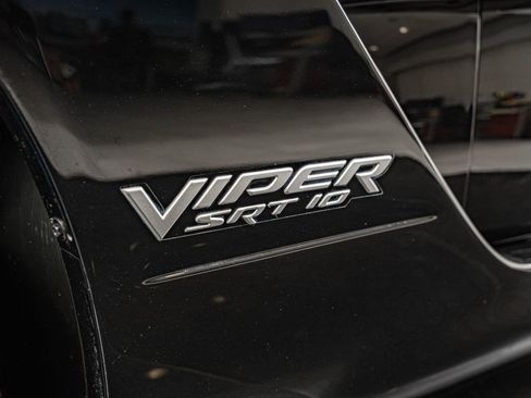 Used 2006 Dodge Viper SRT-10 image 12