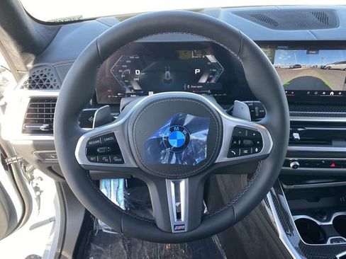 New 2025 BMW X7 M60i image 20