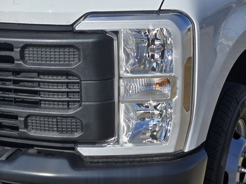 Used 2024 Ford F350 XL image 6