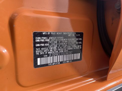 Used 2014 Subaru Crosstrek 2.0i Premium image 12