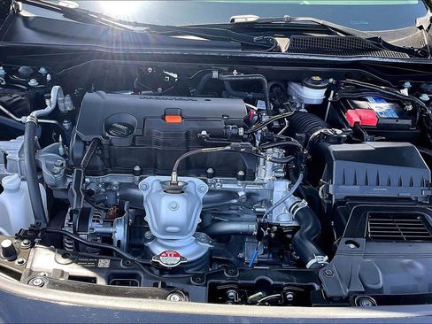 Used 2024 Honda Civic Sport image 4