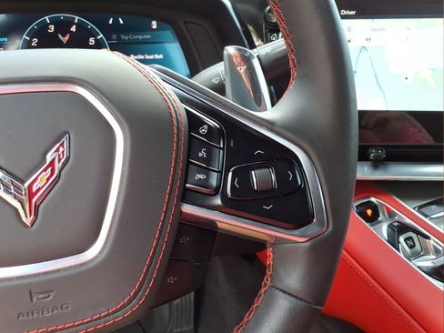 Used 2025 Chevrolet Corvette Stingray Preferred Conv w/ Z51 Performance Package RWD image 12