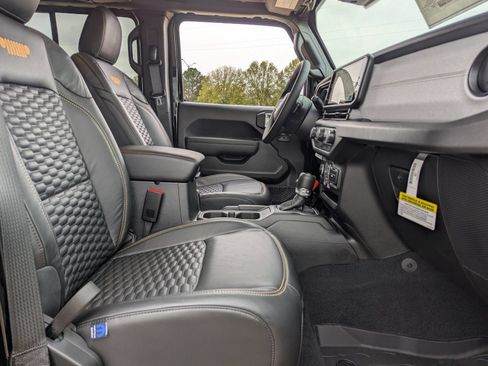 New 2026 Jeep Wrangler Unlimited Sport AWD/4WD image 22