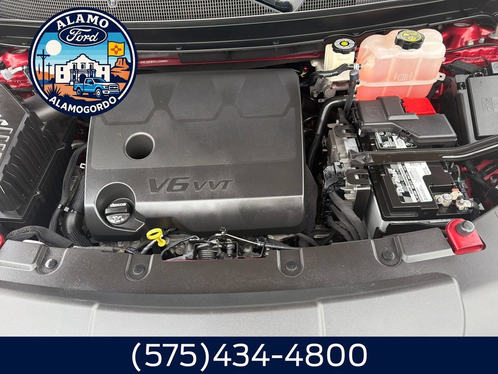 Used 2023 Chevrolet Traverse LT AWD/4WD image 20