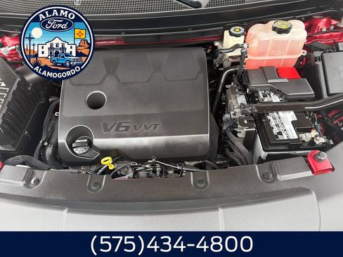Used 2023 Chevrolet Traverse LT AWD/4WD image 20