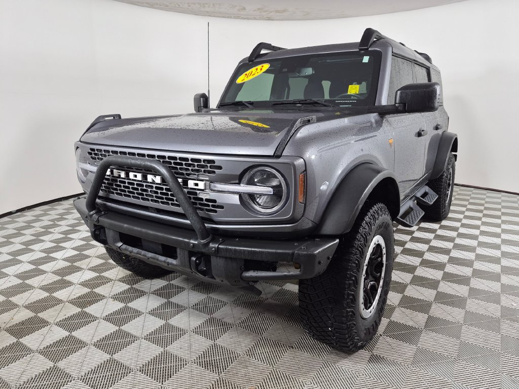 Used 2023 Ford Bronco Badlands w/ Sasquatch Package AWD/4WD image 7