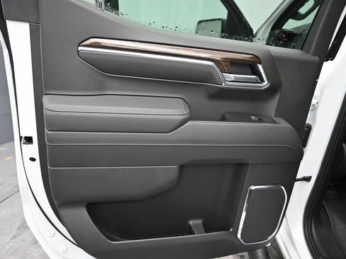 New 2026 GMC Sierra 1500 Elevation AWD/4WD image 17