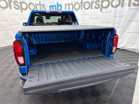 Used 2024 GMC Sierra 1500 Elevation AWD/4WD image 6