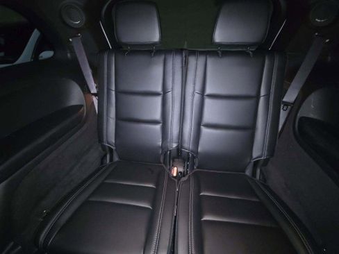 Certified 2022 Dodge Durango GT image 9