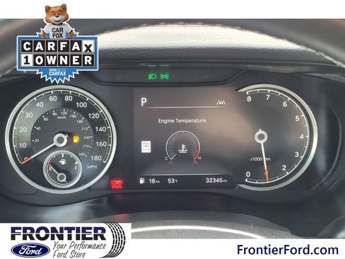 Used 2024 Genesis G70 2.5T image 17