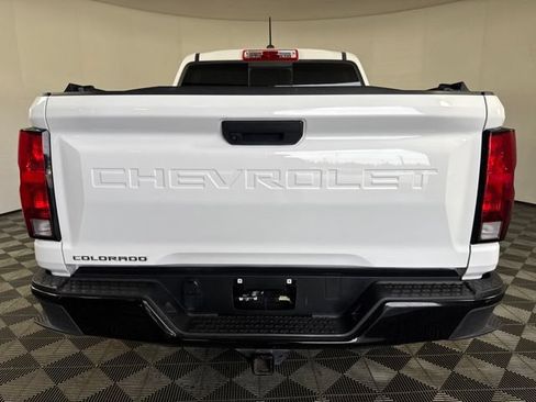 Used 2023 Chevrolet Colorado W/T RWD image 21