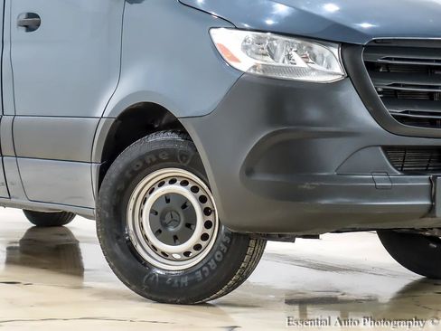 Used 2019 Mercedes-Benz Sprinter 170 image 3