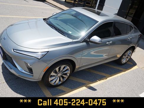 Used 2025 Buick Envista Avenir FWD image 13