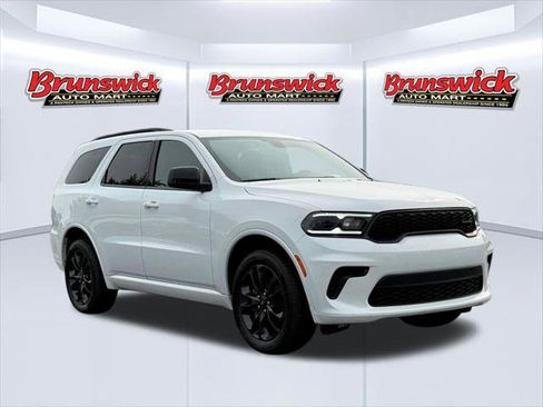 Certified 2023 Dodge Durango GT w/ Blacktop Package AWD/4WD image 3