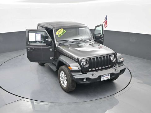 Used 2023 Jeep Wrangler Sport AWD/4WD image 43
