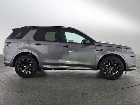 Used 2023 Land Rover Discovery Sport SE R-Dynamic image 6