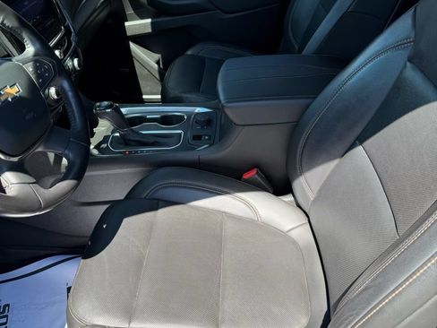 Used 2020 Chevrolet Traverse Premier w/ Redline Edition AWD/4WD image 10