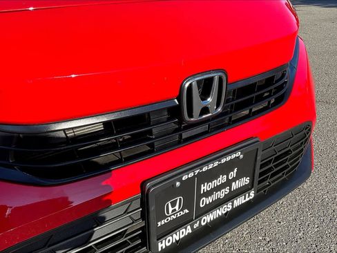 Used 2024 Honda Civic Sport image 28