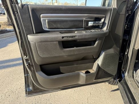 Used 2024 RAM 1500 Classic Warlock image 15