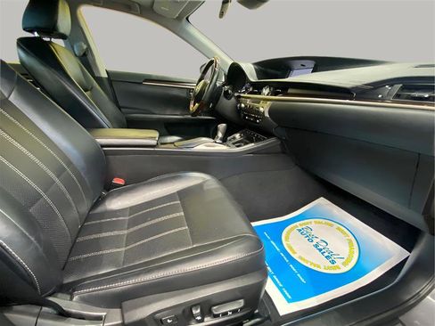 Used 2018 Lexus ES 350 image 16