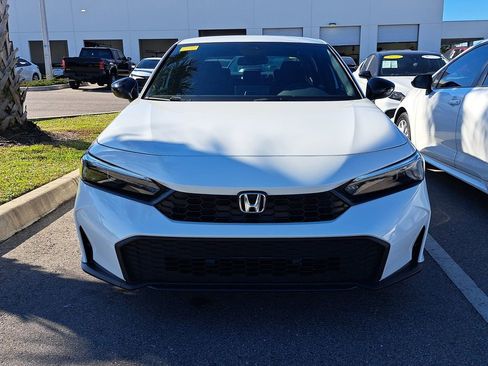 Used 2025 Honda Civic Sport image 5
