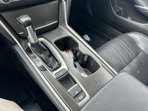 Used 2018 Honda Accord EX-L image 26