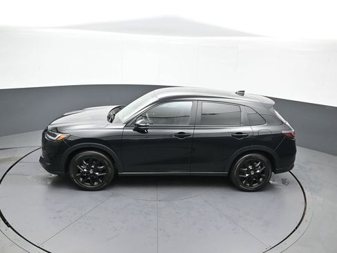 Used 2025 Honda HR-V Sport image 39