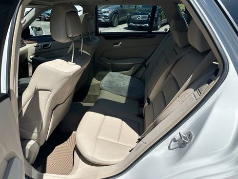 Certified 2016 Mercedes-Benz E 350 4MATIC Wagon image 9