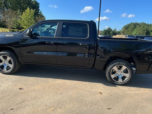 New 2026 RAM 1500 Express image 11