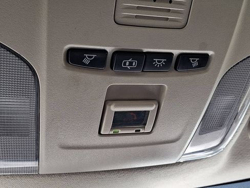 Used 2022 Toyota Corolla LE FWD image 25
