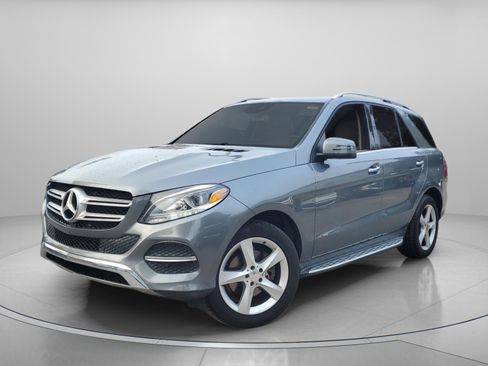 Used 2018 Mercedes-Benz GLE 350 w/ Premium 1 Package image 2