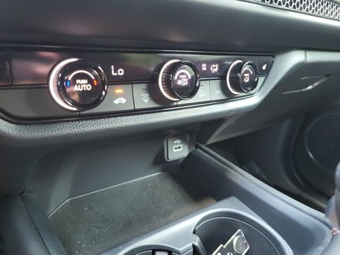 Used 2024 Honda HR-V Sport image 34