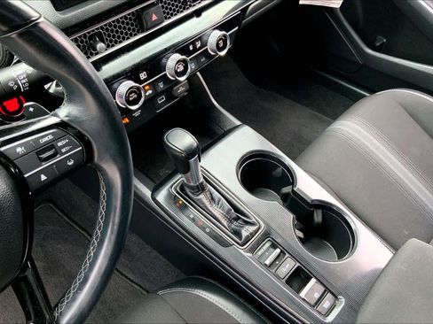 Used 2023 Honda Civic Sport image 15