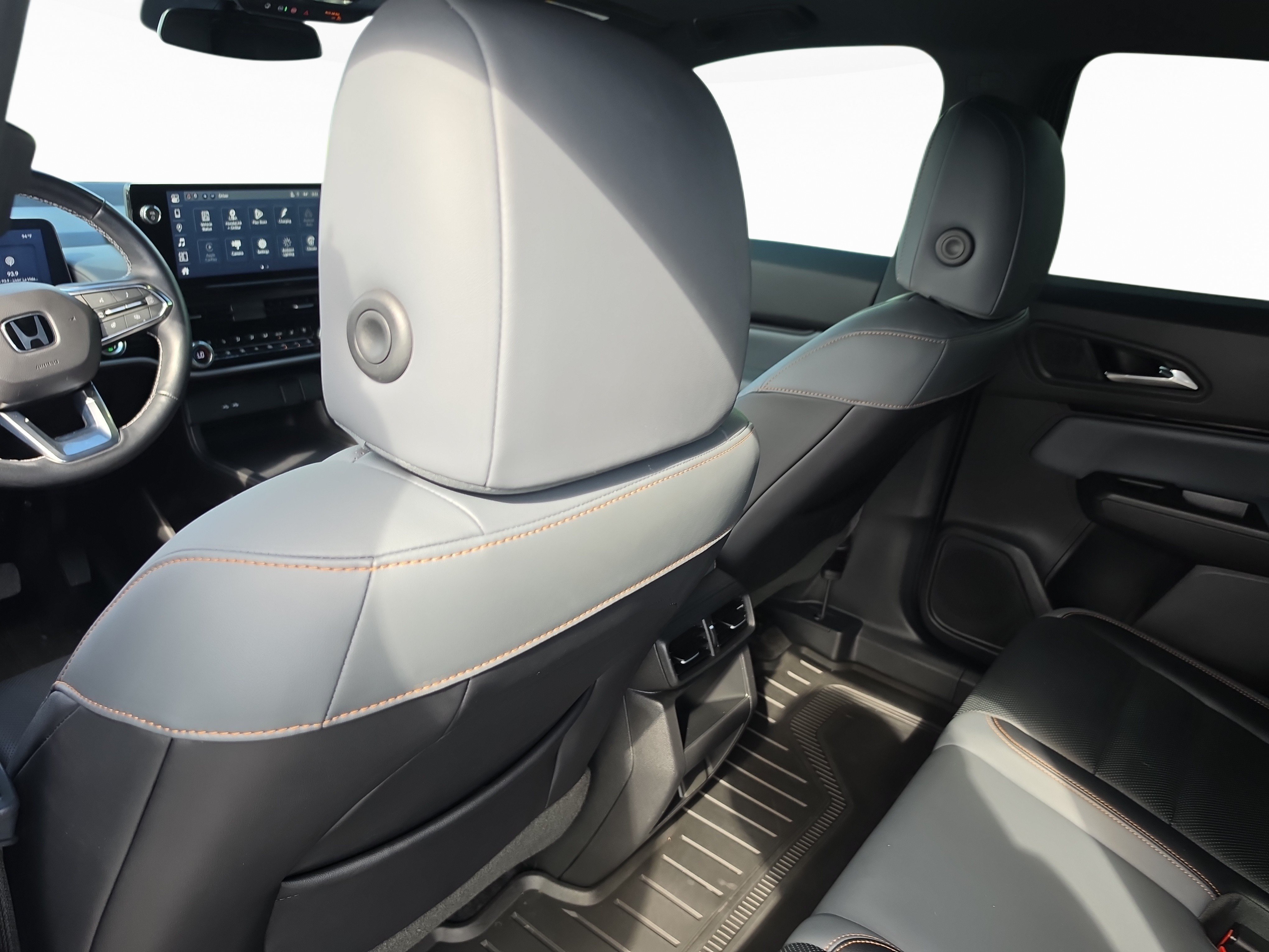 Used 2025 Honda Prologue Elite image 18